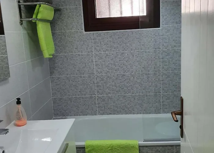 Cristian Sur 46 - Two Bed Apartment *