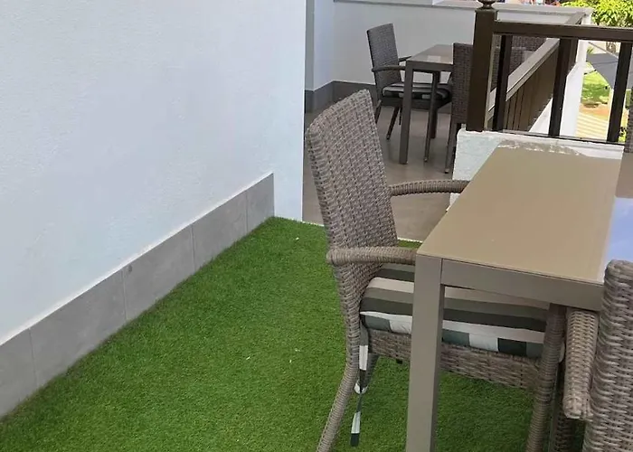 Cristian Sur 46 - Two Bed * Los Cristianos (Tenerife)