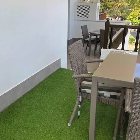 Cristian Sur 46 - Two Bed * Los Cristianos (Tenerife)